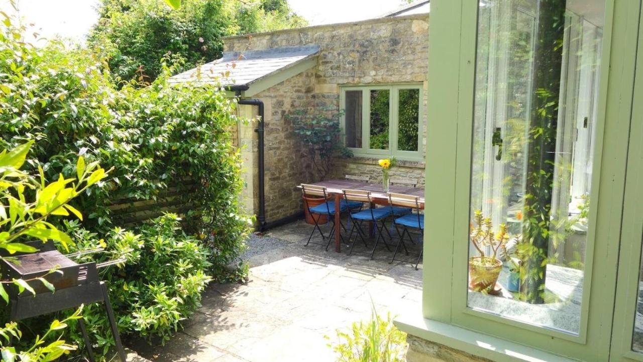 Lovely Property In The Heart Of Somerset, Sleeps 9 Shepton Mallet Bagian luar foto