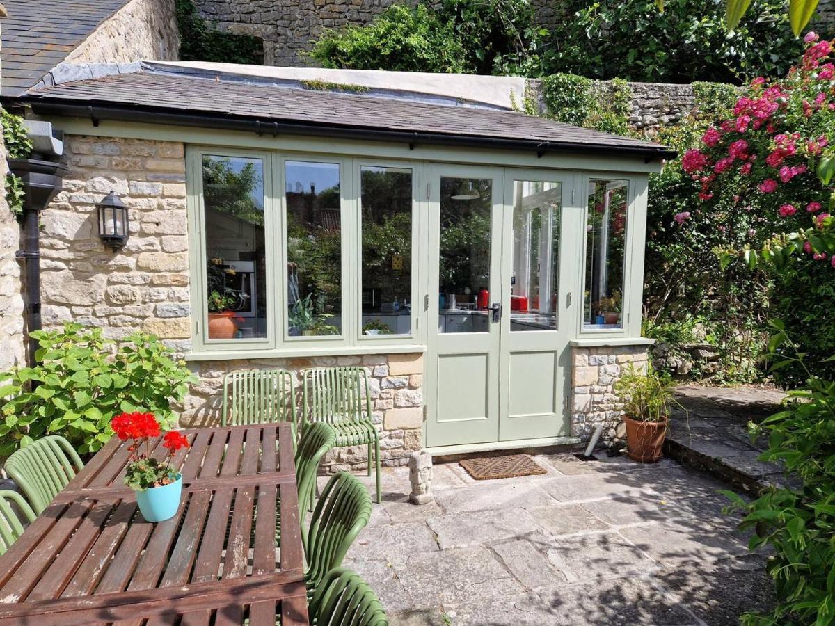 Lovely Property In The Heart Of Somerset, Sleeps 9 Shepton Mallet Bagian luar foto