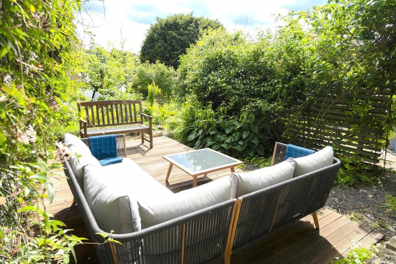 Lovely Property In The Heart Of Somerset, Sleeps 9 Shepton Mallet Bagian luar foto